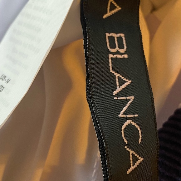 La Blanca Sailor Striped
Tankini - Picture 5 of 8